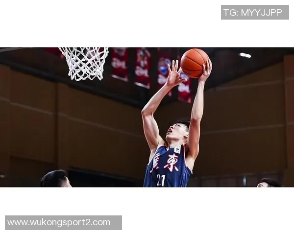 广东全运男篮热身赛胜美国肯尼哈奇队徐杰与焦泊乔表现出色助力球队取胜 广东全运男篮热身赛胜美国肯尼哈奇队徐杰与焦泊乔表现出色助力球队取胜