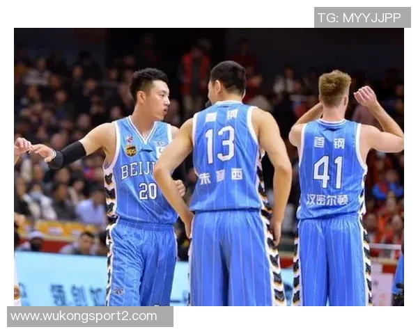 山东蜜獾新赛季注册名单正式公布双主场模式引发期待与关注