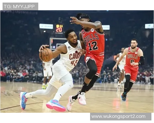 福克斯上半场火力全开11投8中狂砍19分助球队掌控局势