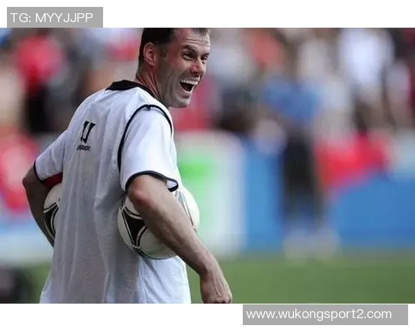 圣保利监事会成员在社交媒体上指责队长欧文未来发展成疑 圣保利监事会成员在社交媒体上指责队长欧文未来发展成疑