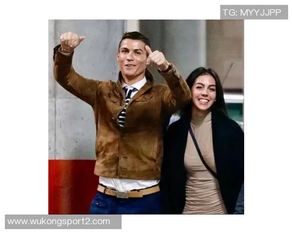 总裁的温馨时光乔治娜分享C罗与孩子们的幸福瞬间 总裁的温馨时光乔治娜分享C罗与孩子们的幸福瞬间